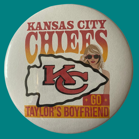 Taylor’s Boyfriend Button